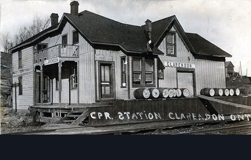 Clarendon CPR Station